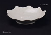 寮 定窑瓣形洗