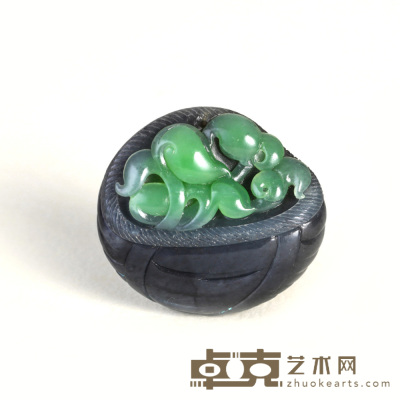 于雪涛  和田玉籽料青花带翠满载而归 3.4×3.7×1.4cm