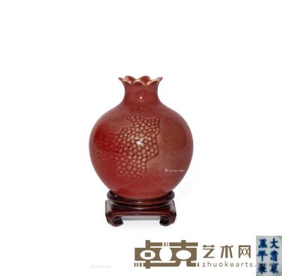 清 豇豆红釉石榴尊 高8.6cm