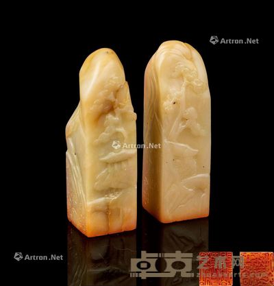 清代(1644~1911) 寿山石薄意雕山水纹对章 长2cm;宽2cm;高6.7cm