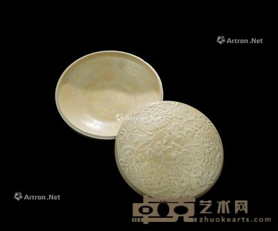 宋代(960～1279) 青白瓷花卉纹香盒 直径11.7cm；高4.2cm?