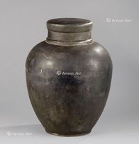 清代(1644～1911) 锡制大茶叶罐