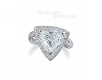 2.35克拉三角形G色SI2净度钻石 配钻石戒指