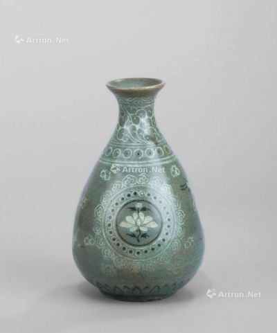 青瓷鹤纹花瓶