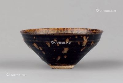宋代(960-1279) 吉州窑天目方块纹茶碗