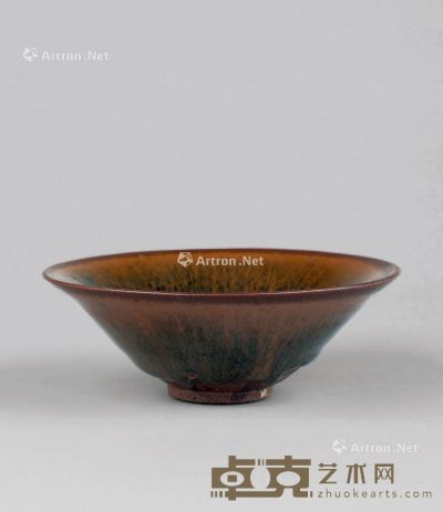 宋代(960-1279) 建窑天目碗 直径12.6cm；高4.6cm