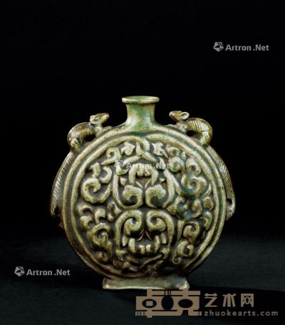 元代(1279-1368) 青瓷栗鼠双耳扁壶 直径16cm；高16.4cm?