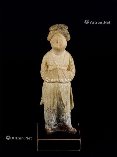 唐代(618-907) 彩陶人物俑