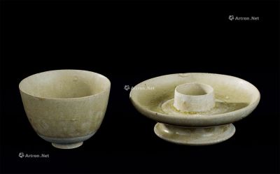 唐代(618-907) 巩县窑白釉杯 盏托 （两件一组）