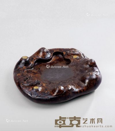 宋代(960-1279) 龙纹端溪砚 长31cm；宽26.2cm；高7.5cm