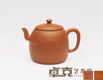范丽英·芋形梨式 高8.3cm；宽11cm