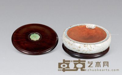 清 影清釉圆形瓷砚 直径9.5cm