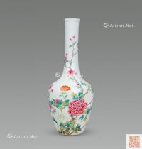 清 粉彩花卉瓶