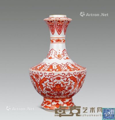 清 矾红花卉纹瓶 高23cm