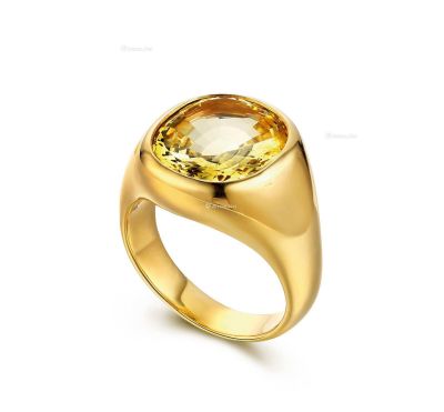 1970年代 18K黄金镶嵌天然黄色蓝宝石戒指