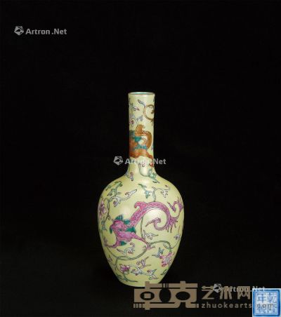 黄地粉彩夔龙纹瓶 高23cm