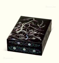 清早期（1644-1775年） 黑漆嵌螺钿岁寒三友纹长方盖盒
