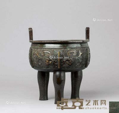 清代(1644-1911年) 铜错金饕餮纹鼎 宽26.5cm;高31.8cm
