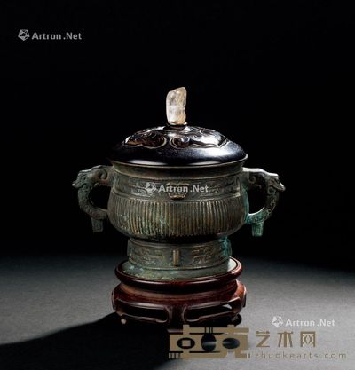 清代（1644-1911年） 铜饕餮纹簋式炉 宽16.8cm；高9.7cm