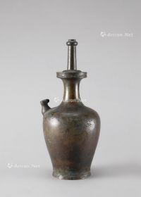 唐代（618-907年） 铜刻飞天瑞兽纹 菩提树纹净瓶