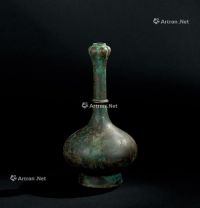 汉代（B.C.206-A.D.220年） 铜蒜头瓶