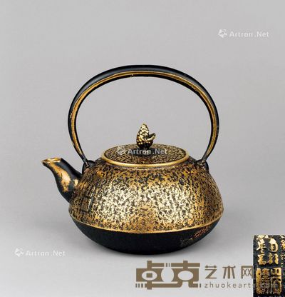 美浓华林作 鎏金马纹铁壶 宽20cm;高20cm