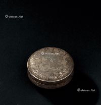 唐代（618-907年） 银刻花鸟纹香盒