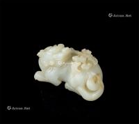 清代（1644-1911年） 白玉雕灵芝瑞兽摆件