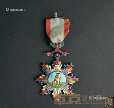 民国(1912-1949年) 文虎勋章 宽6.7;高13.6cm