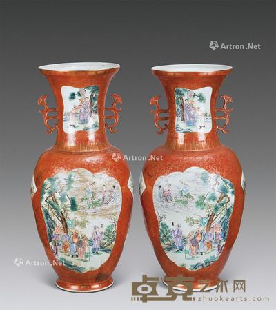 珊瑚红地描金粉彩开光人物故事纹双耳大瓶  （一对） 高104.2cm