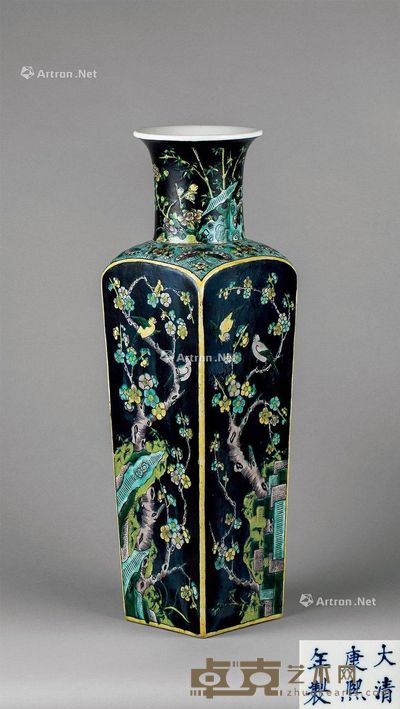 清代（1644-1911年） 黑地素三彩喜上眉梢纹四方瓶 高50cm