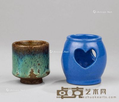 明代(1368-1644年) 紫砂胎天青钧窑茶托海鼠釉小杯 (二件一组) 尺寸不一