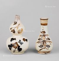 南宋（1127-1279年） 吉州窑花卉纹葫芦瓶磁州窑花鸟纹瓶 （二件一组）