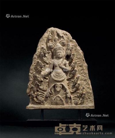 7-8世纪 石雕佛像 高31.5cm
