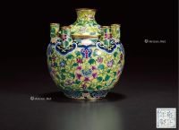 清 雍正年制款铜胎画珐琅六孔瓶
