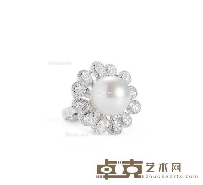天然南洋白珍珠配「花」钻石戒指 --