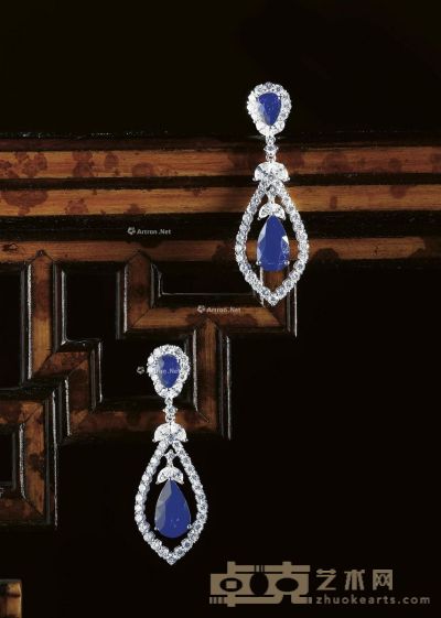 天然缅甸「皇家蓝」蓝宝石配钻石耳环 --