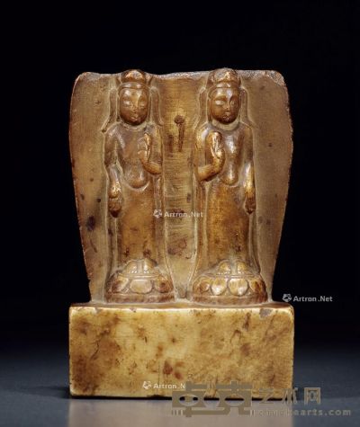 周庆基旧藏北齐武平五年纪年款汉白玉雕佛造像 高17.3cm；长12.5cm；宽6.5cm