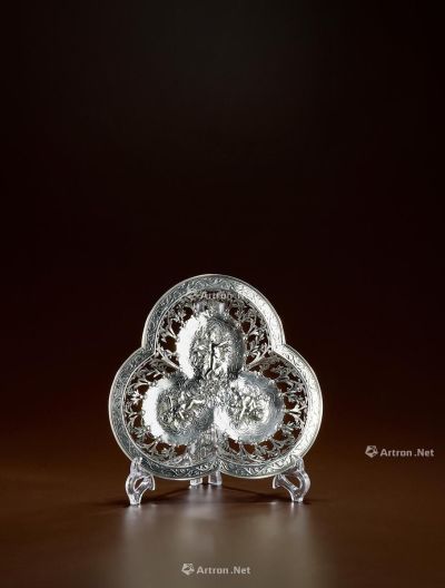 十九世纪制 纯银镂空雕花小天使托盘
