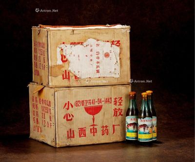1984年山西中药厂豹骨酒（两原箱）