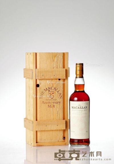 麦卡伦老版木盒25年纪念版威士忌 