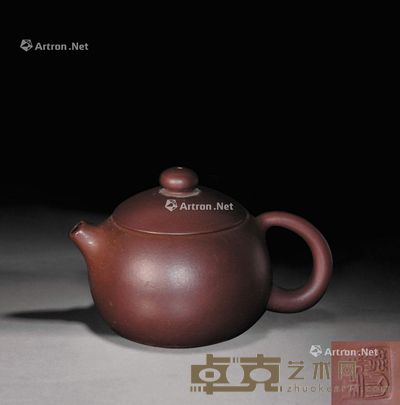 文春娣 倒把西施壶 13×7.5cm