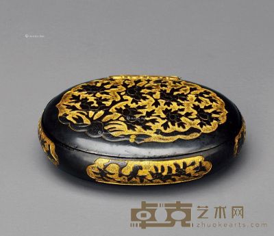 清乾隆 铜胎鎏金錾刻花卉香盒 长9cm；宽7cm