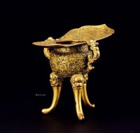 清中期 铜鎏金錾花缠枝牡丹爵杯