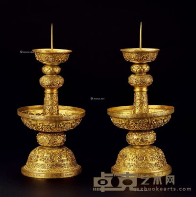 清乾隆 铜鎏金八吉祥烛台 （一对） 高28cm