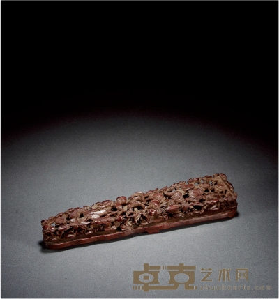 清·红木嵌银丝镂雕松竹纹摆件 高4.3cm；长31.2cm