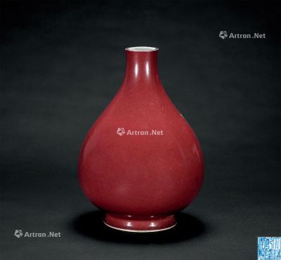 乾隆 霁红釉玉壶春瓶