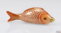 20世纪早 红釉描金鲤鱼形鼻烟壶