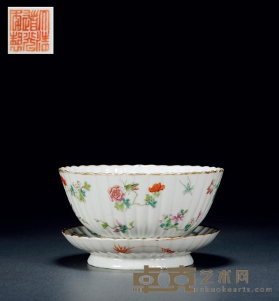 清·大清道光年制款粉彩花卉纹茶碗及 通高：7.9cm 碗高：6.3cm 口径：13.6cm