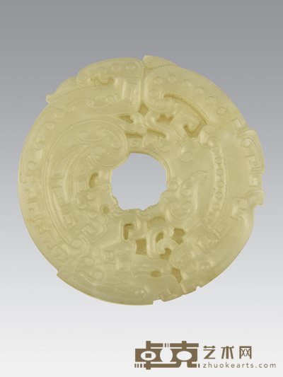 “苍龙教子”玉佩 直径:6.4cm厚:5mm